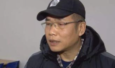 沙巴体育:马德兴谈国足：最大败笔就是防守型中场的位置上，选择黄政宇首发